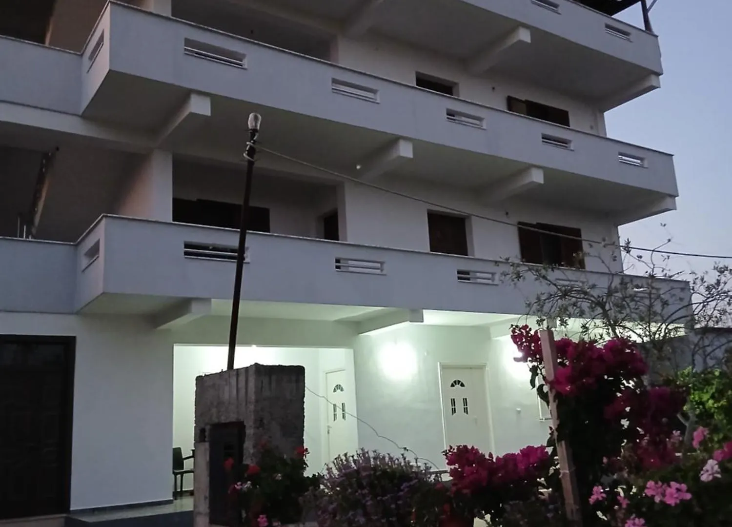 Vila Bali Durrës